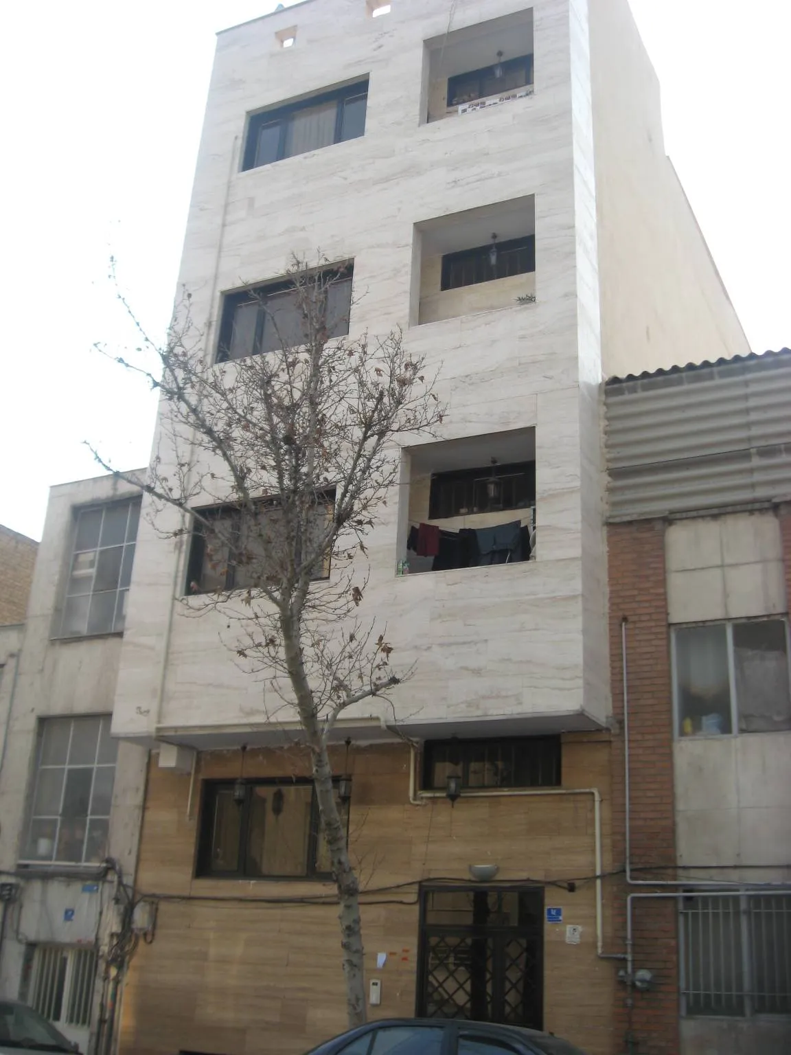 ساختمان ۴ واحدی مسکونی کاوه